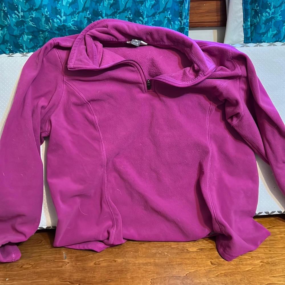 Quarter zip fleece